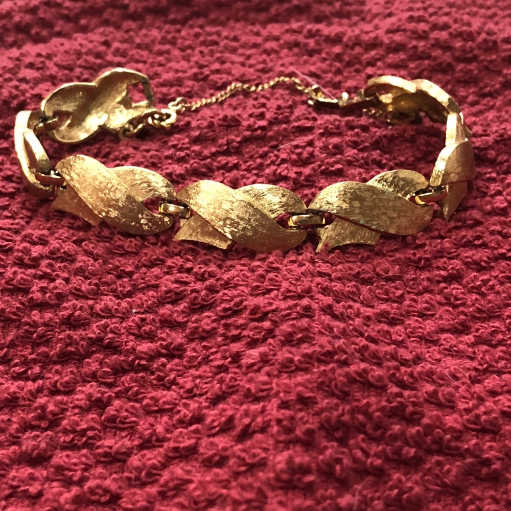Monet brushed gold plate bracelet signed 7”